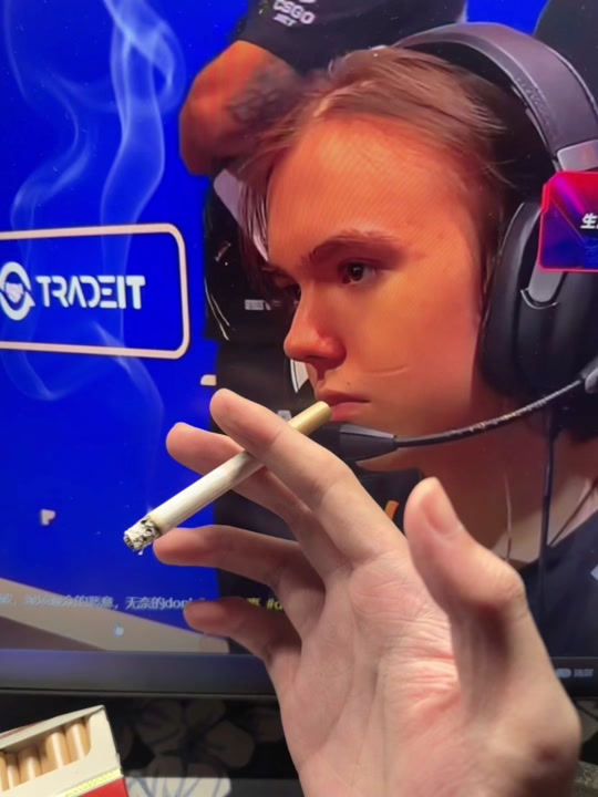 Maybe预感会宰猪前往TI12，利雅得中国战队深陷泥潭