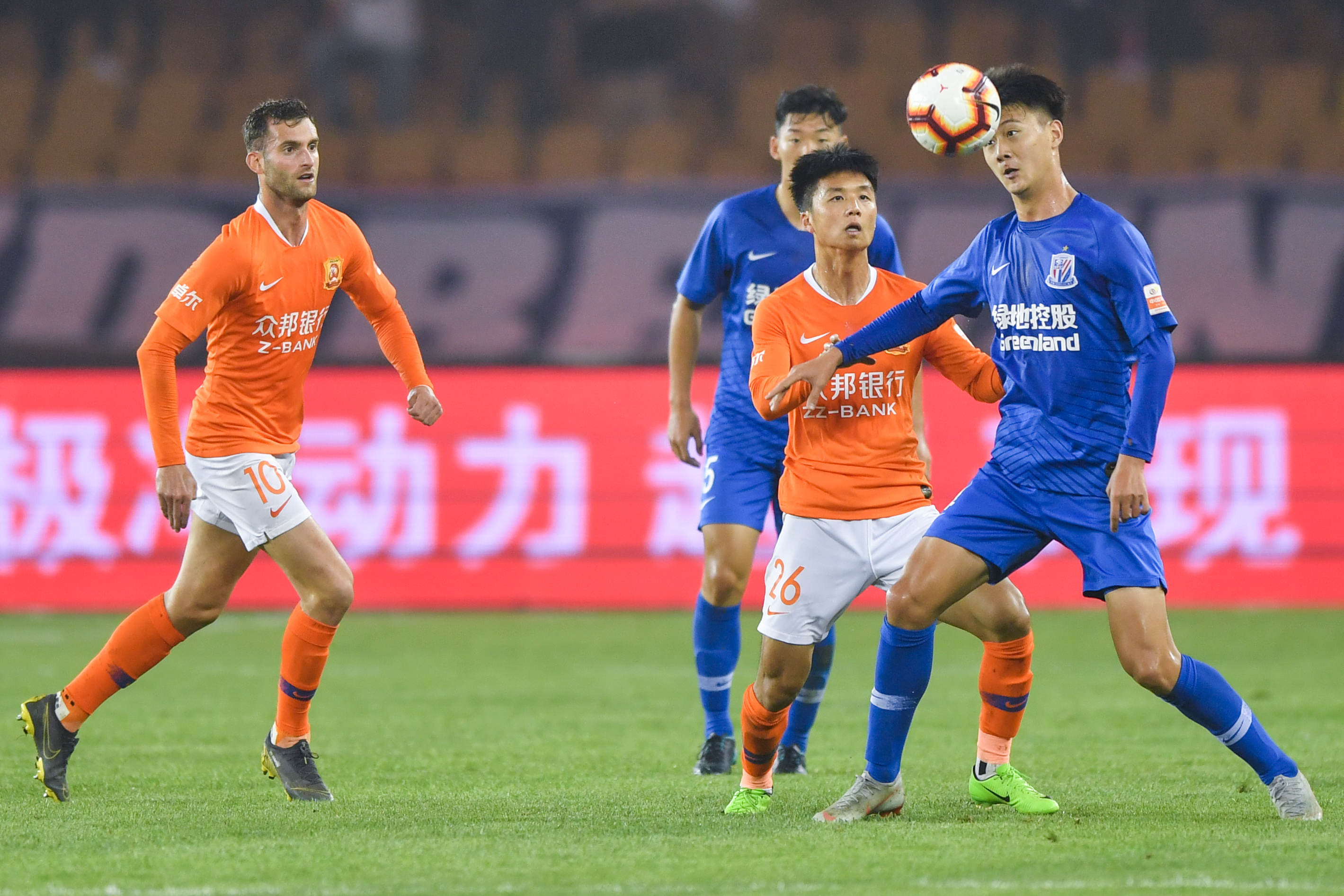 先锋与小龙